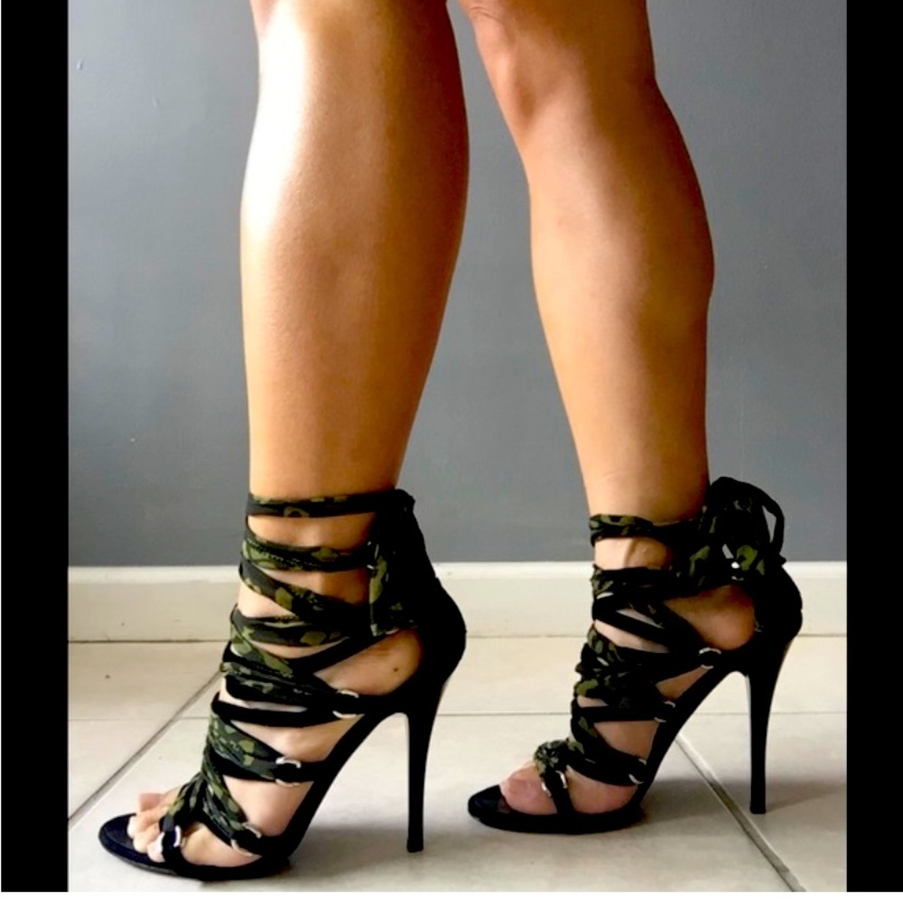 Giuseppe Zanotti x Balmain sandals